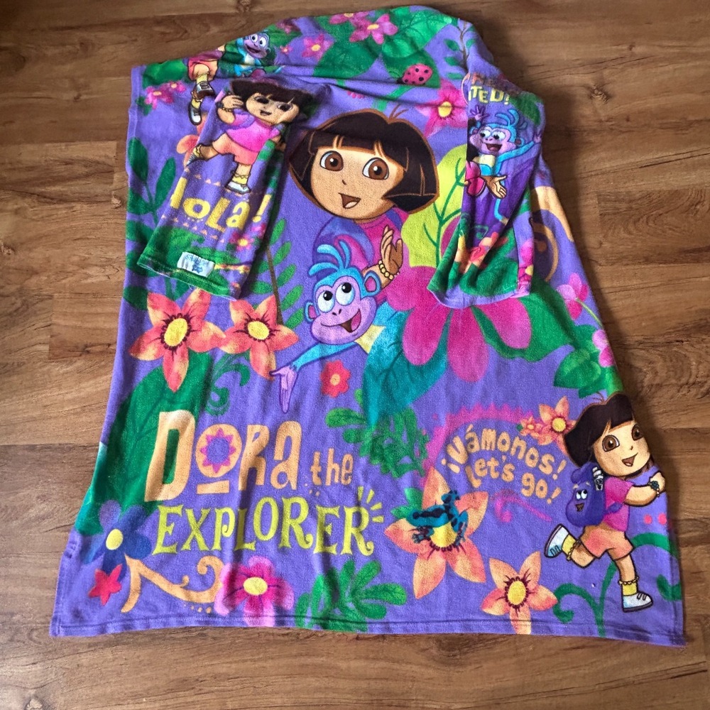 SNUGGIE Dora the Explorer Kids Fleece Blanket Robe Wearable Arms Y2K 2000s Boots
